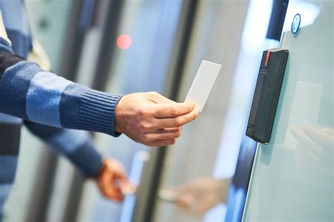 contactless smart card access control|dangers of contactless cards.